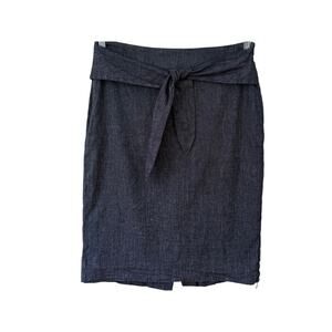 Ann Taylor size 8 Denim colored linen/cotton blend pencil skirt